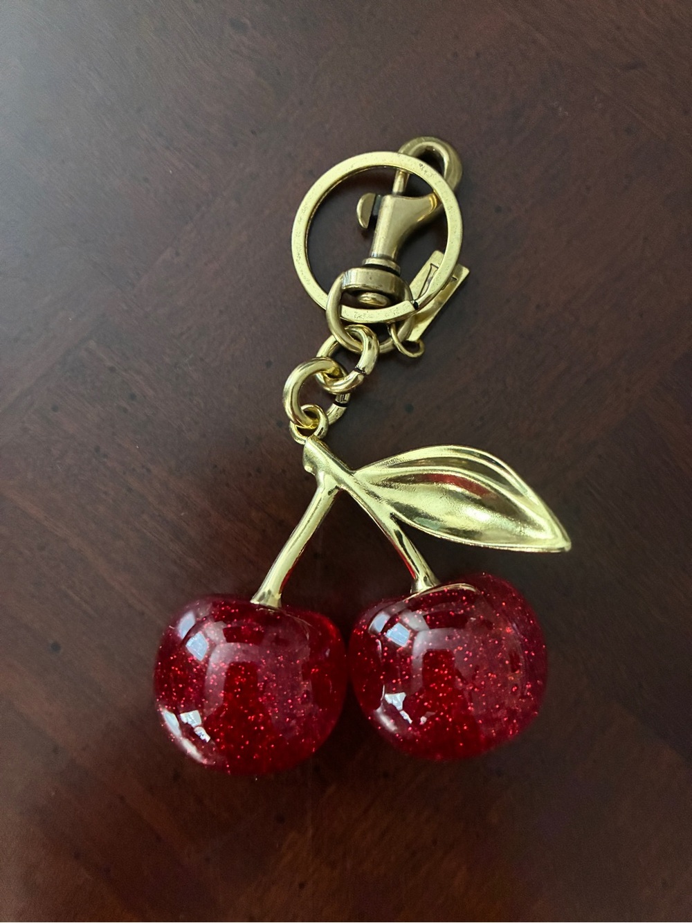 Cherry Keychain Hand Bag Purse Charm Red Glitter Cherries Gold Leaf NWOT NICE!